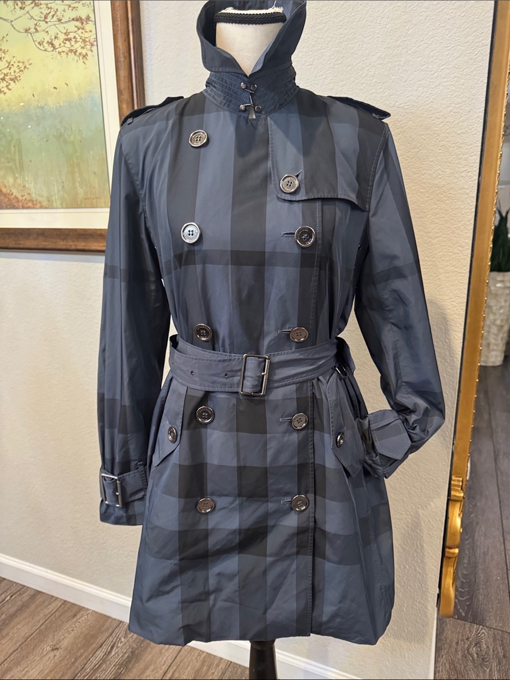 Authentic Burberry Women's Double-Breasted Trench Coat in Grayish BluePlaid